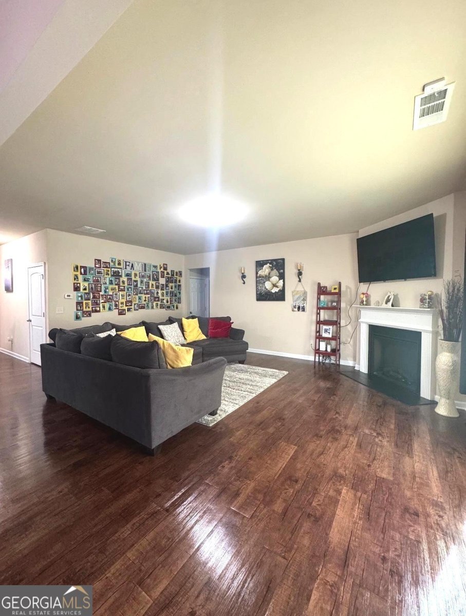 8490 Glenview Street Douglasville - Photo 12