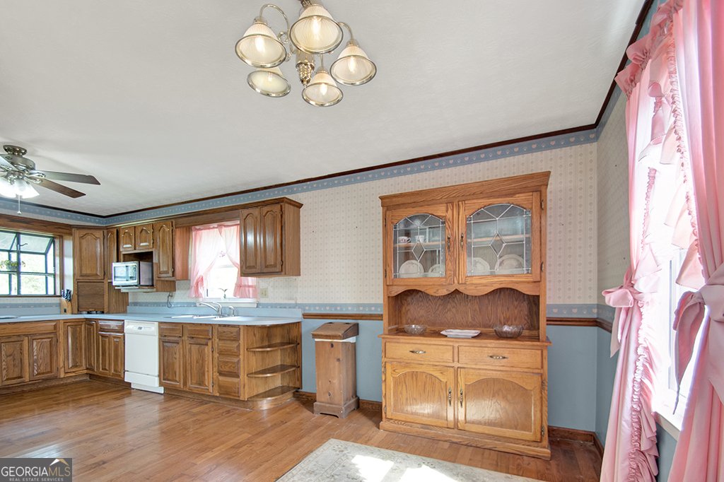 1763 Pounds Road Stone Mountain - Photo 10