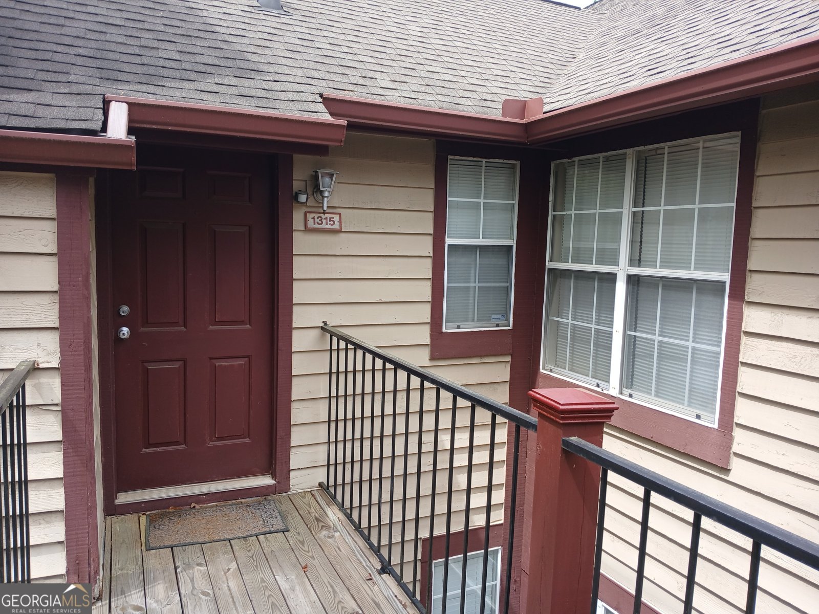 1315 Red Deer Way Johns Creek - Photo 1