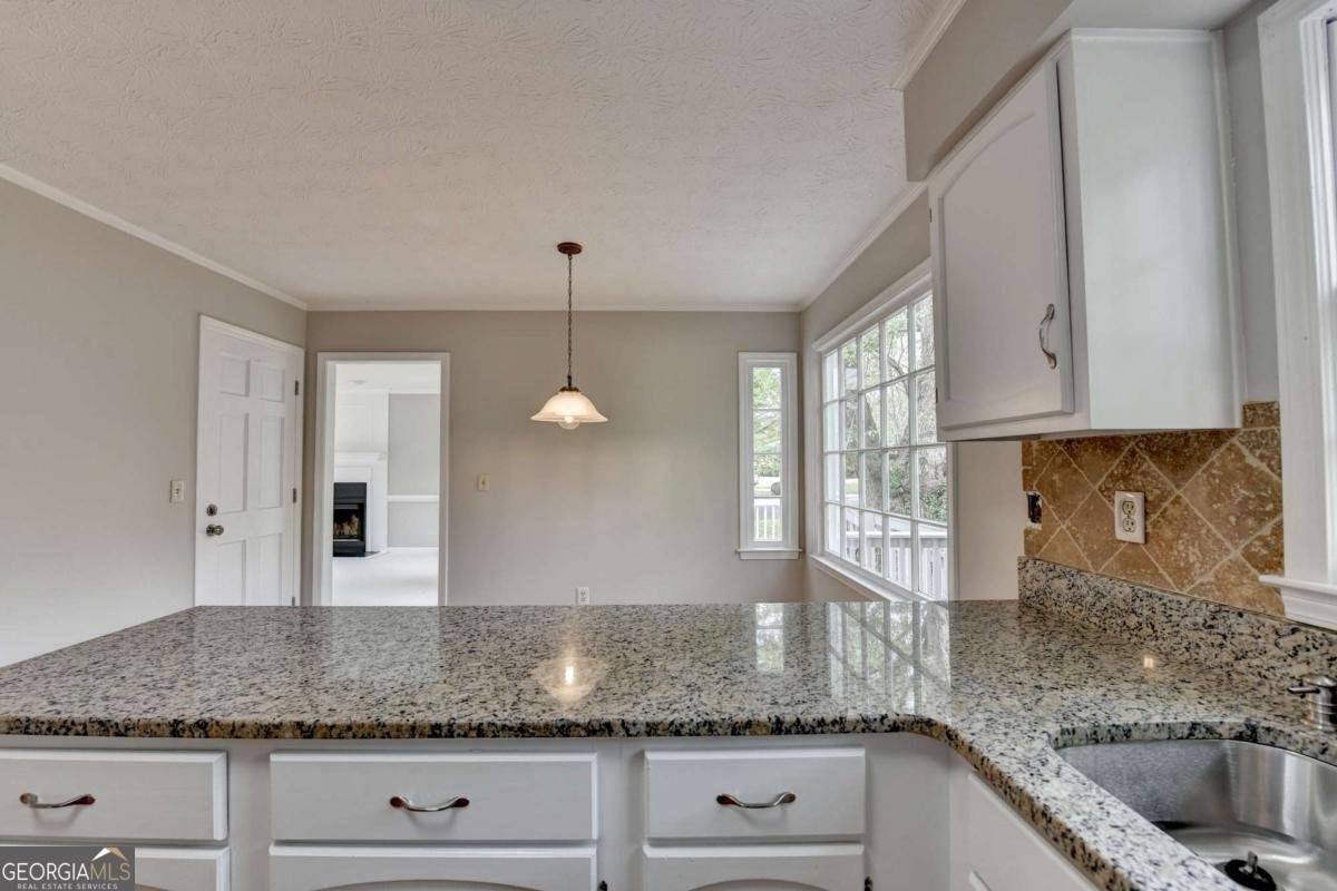 2451 Meadowglen Trail Snellville - Photo 24