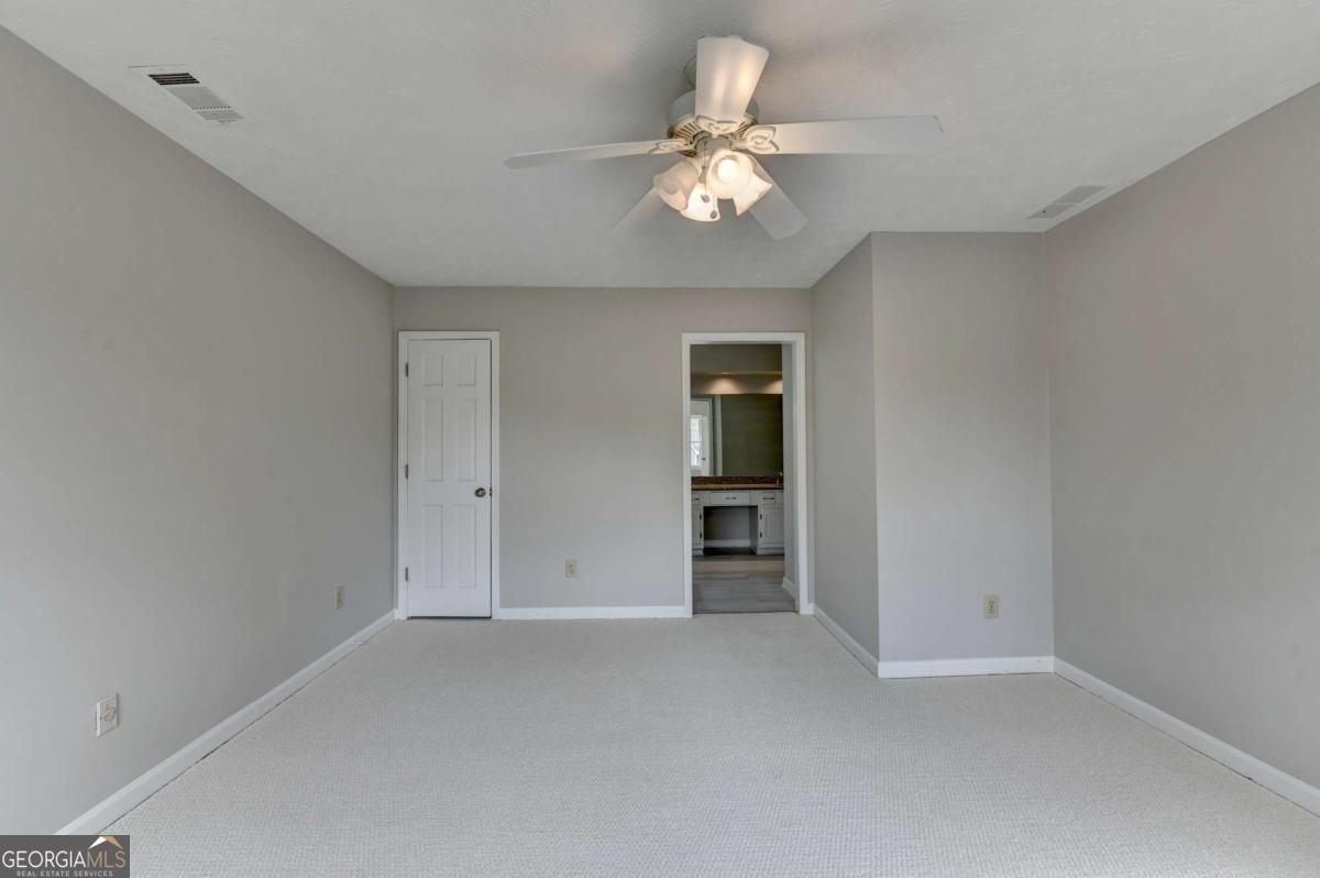 2451 Meadowglen Trail Snellville - Photo 33