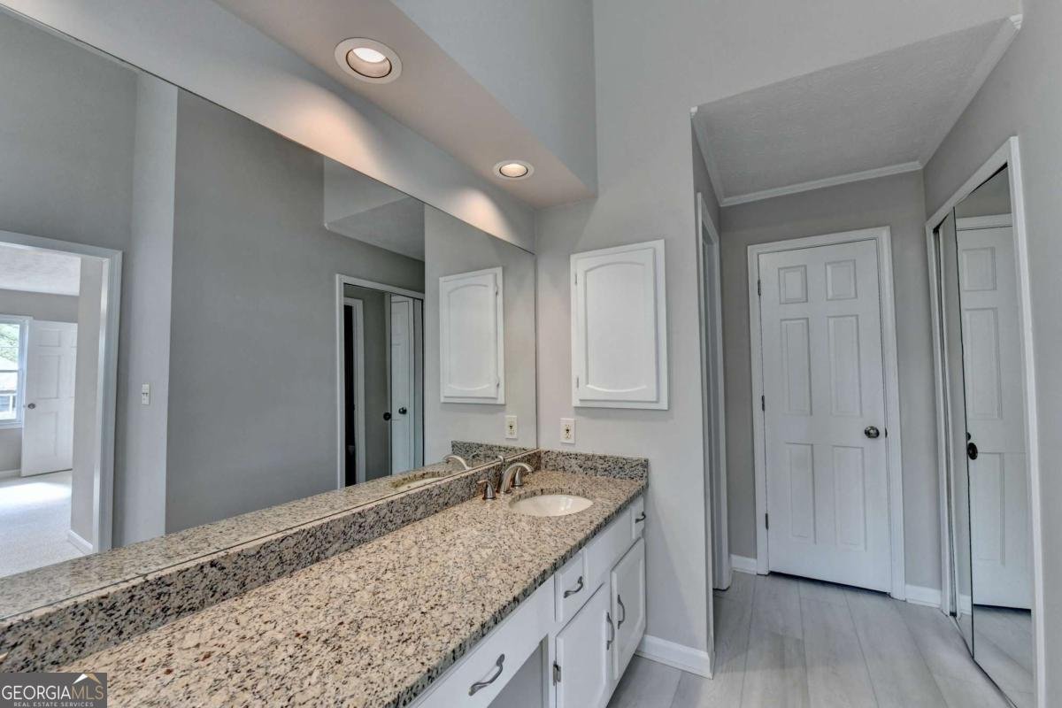 2451 Meadowglen Trail Snellville - Photo 37