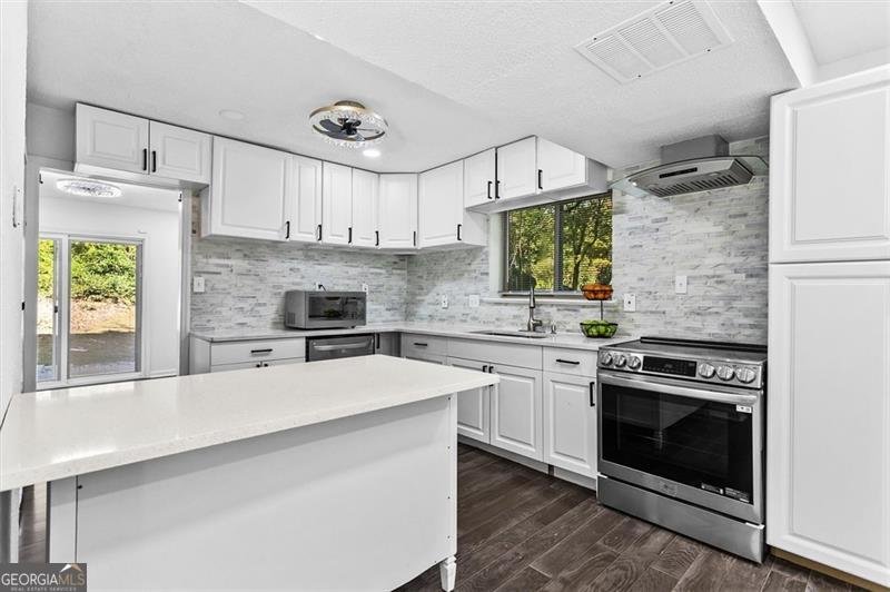 6363 BRANDYWINE Trail Peachtree Corners - Photo 9