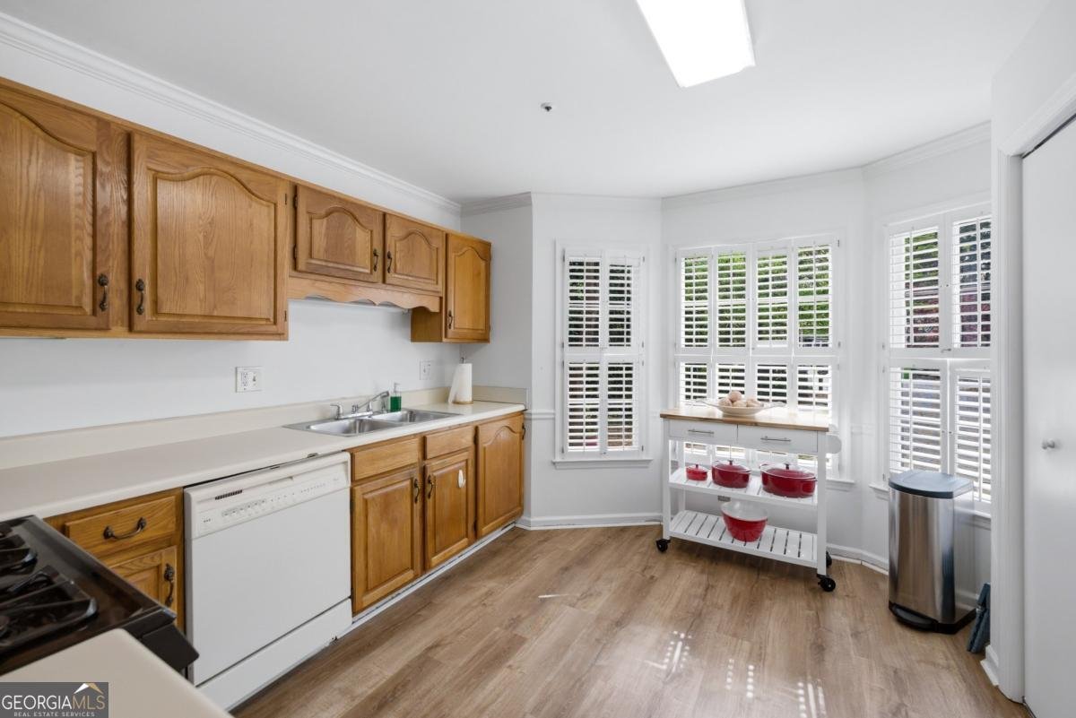 599 Saint James Walk Marietta - Photo 10