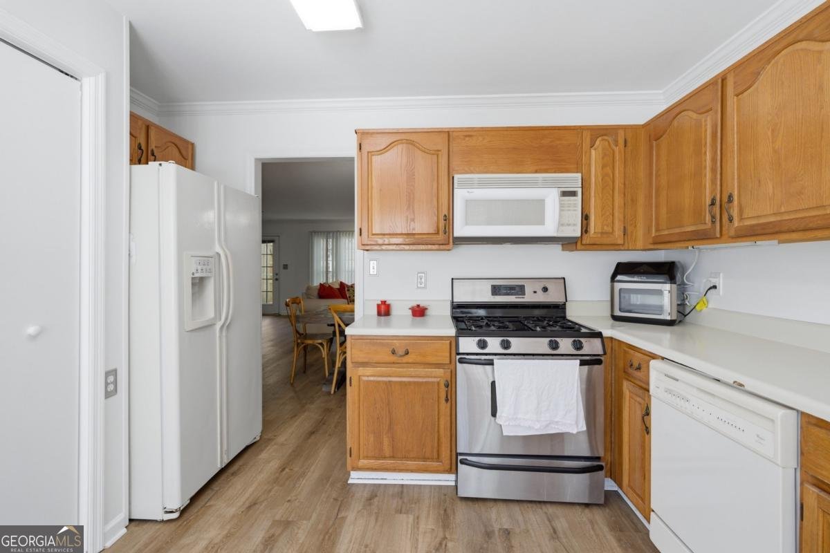 599 Saint James Walk Marietta - Photo 13