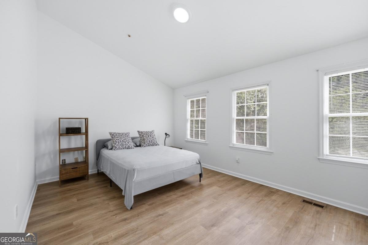 599 Saint James Walk Marietta - Photo 18