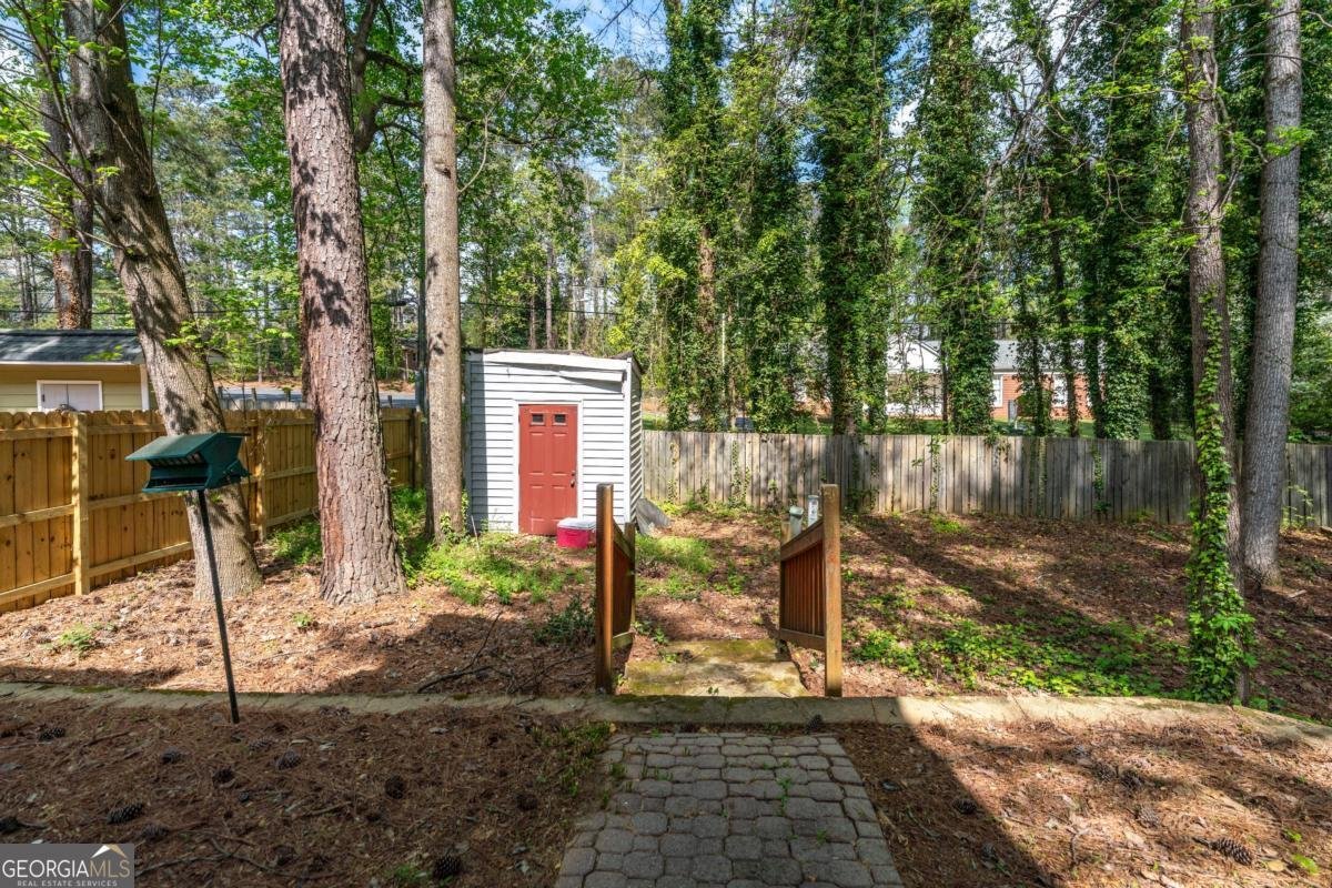 599 Saint James Walk Marietta - Photo 31