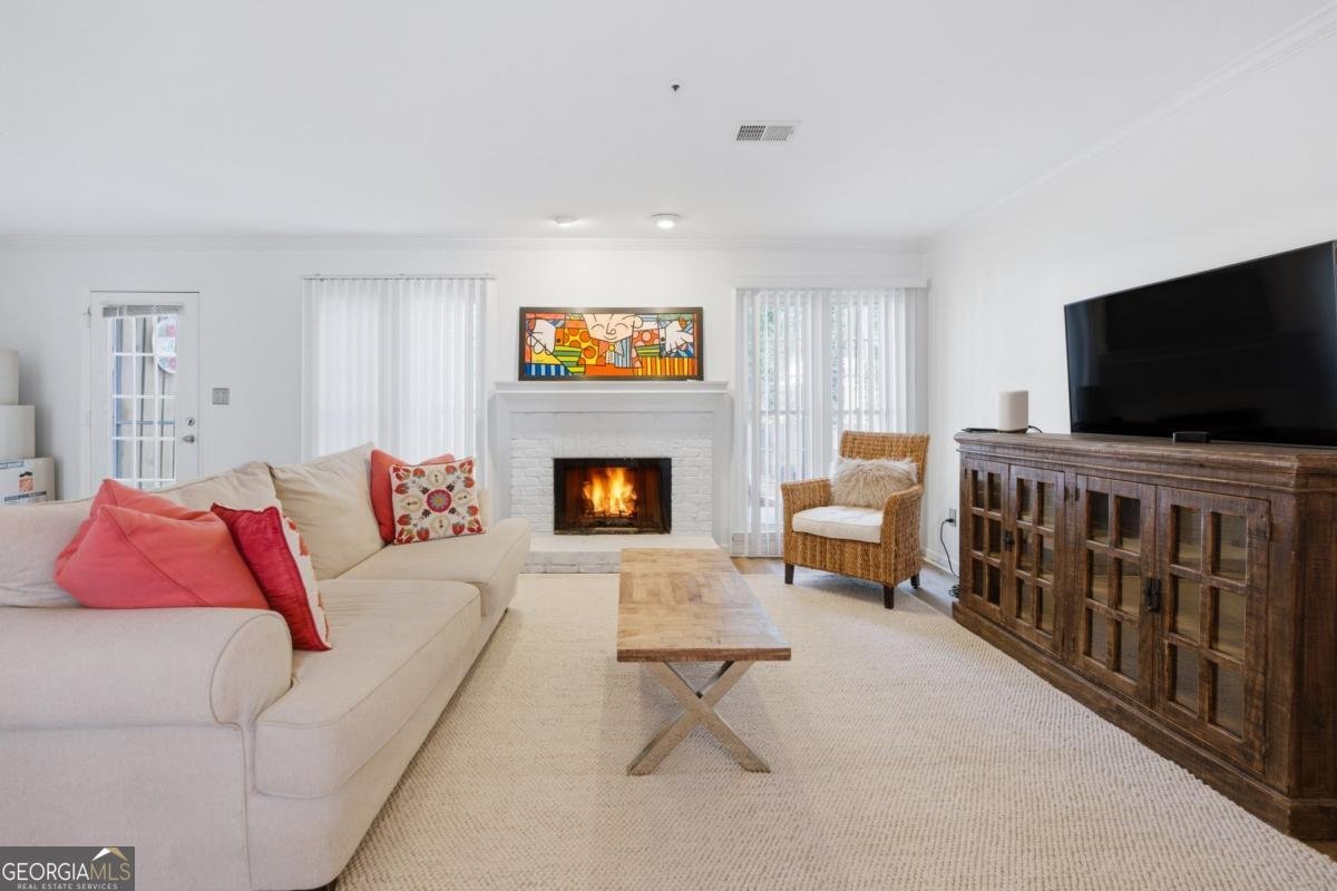 599 Saint James Walk Marietta - Photo 6