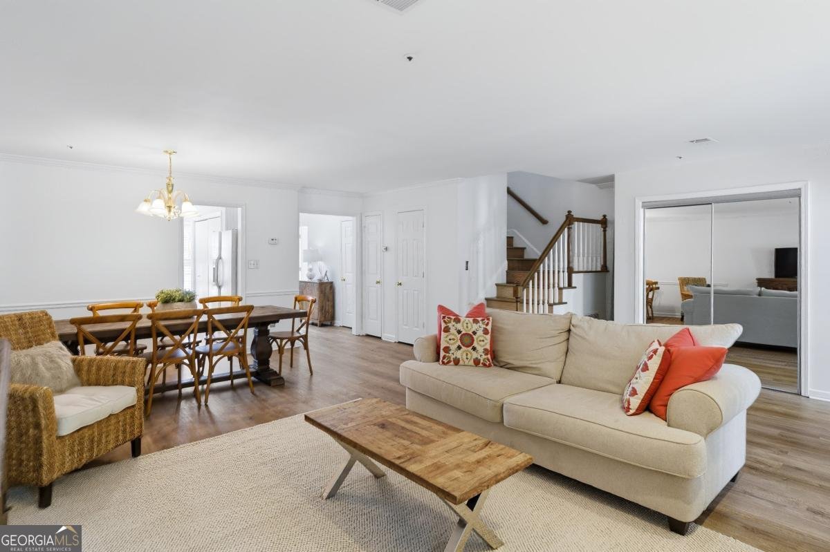 599 Saint James Walk Marietta - Photo 7