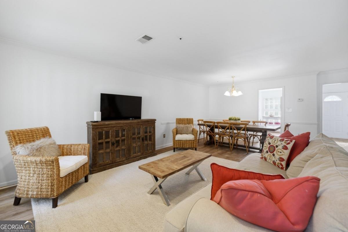 599 Saint James Walk Marietta - Photo 8