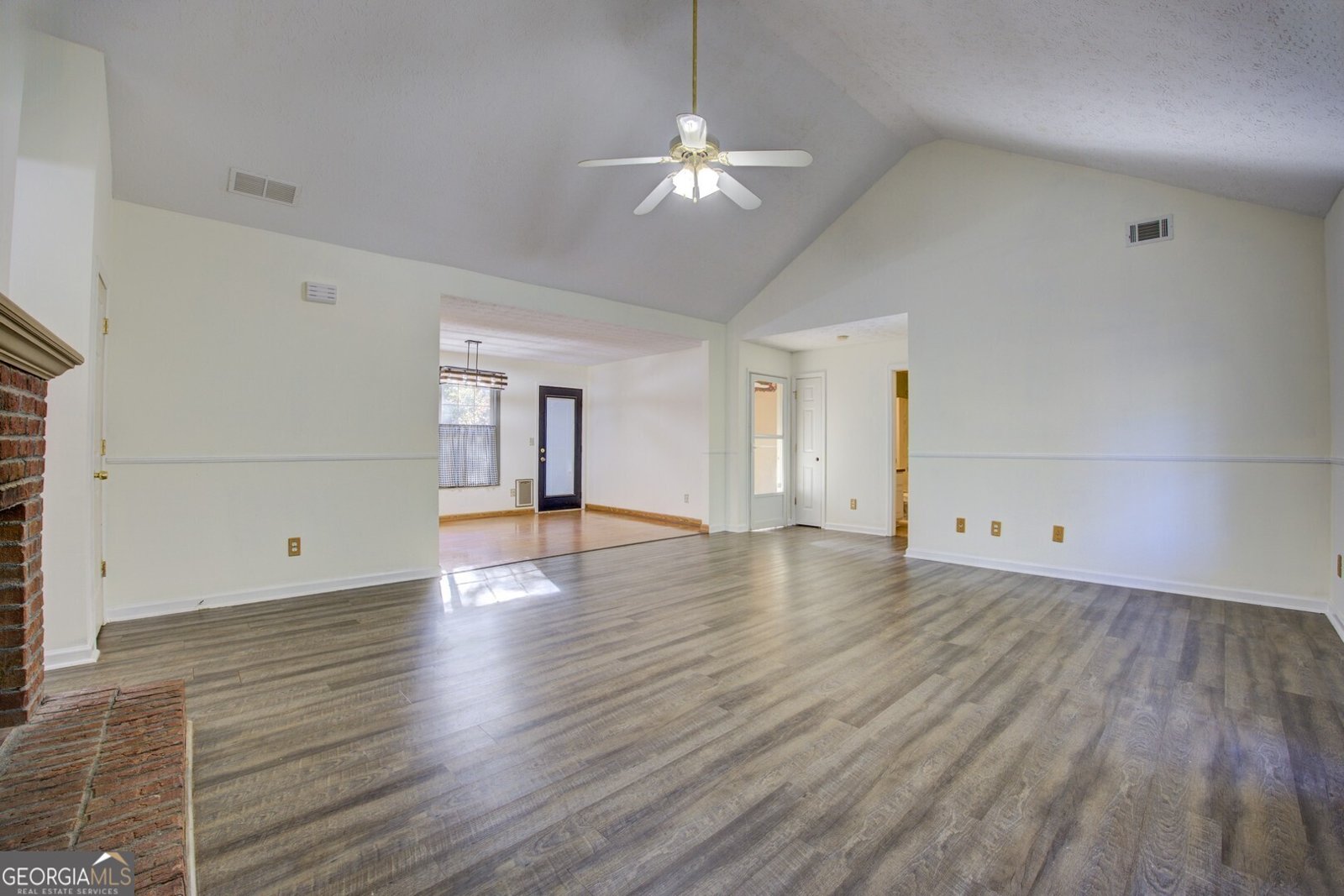 665 Island Shoals Road Covington - Photo 11