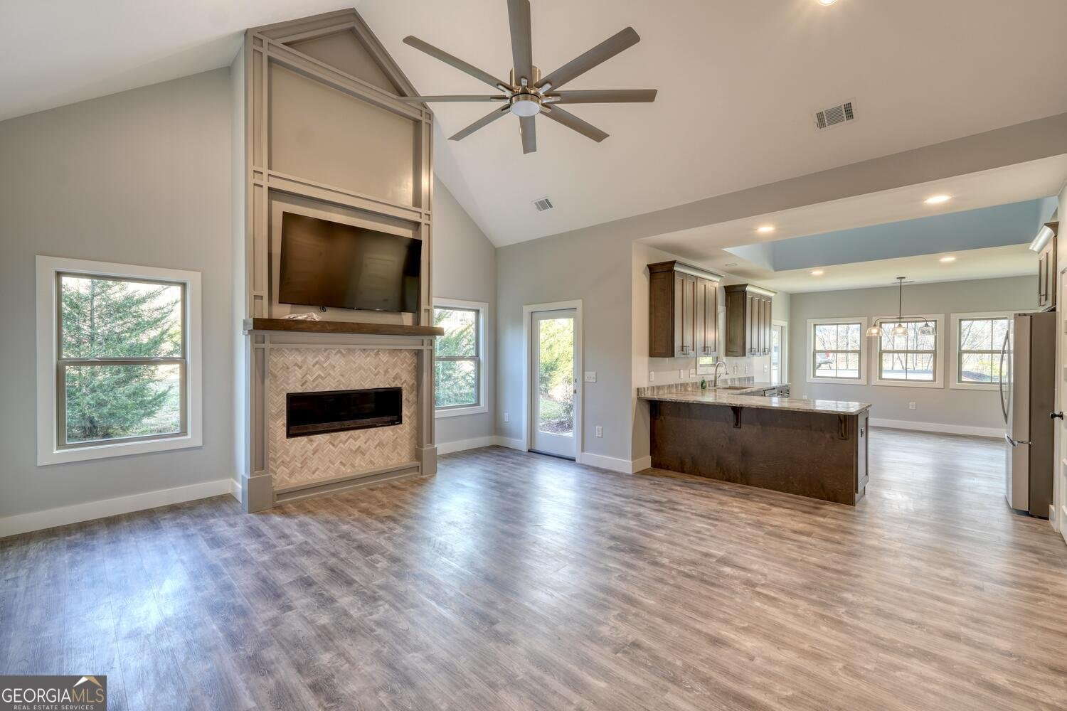 98 Brett Way Hiawassee - Photo 10