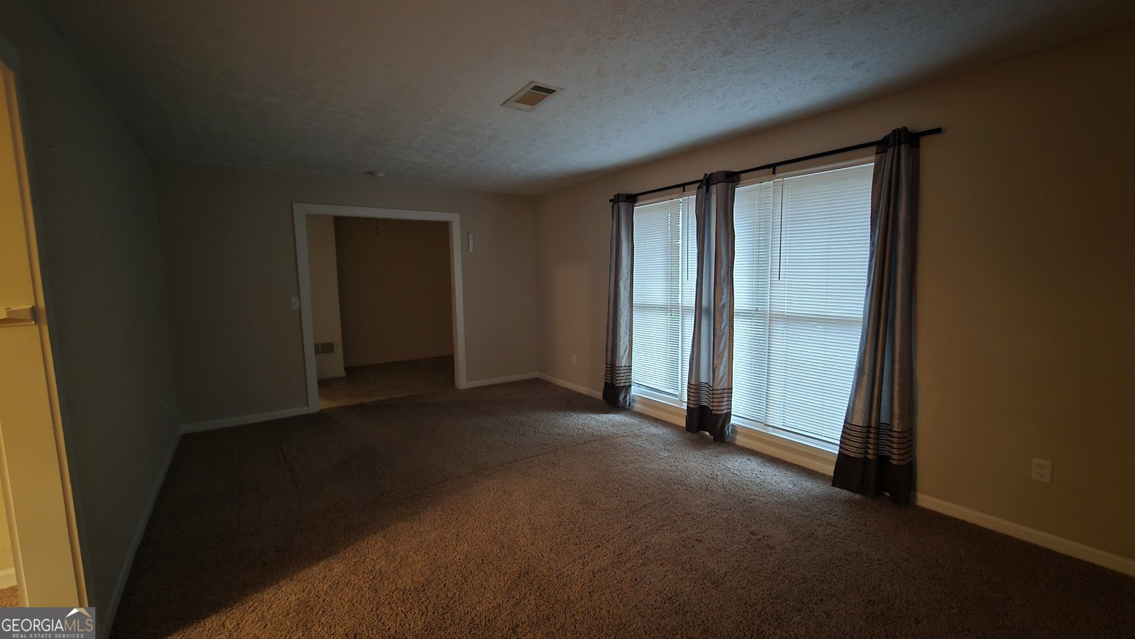 5251 Greenpoint Drive Stone Mountain - Photo 12