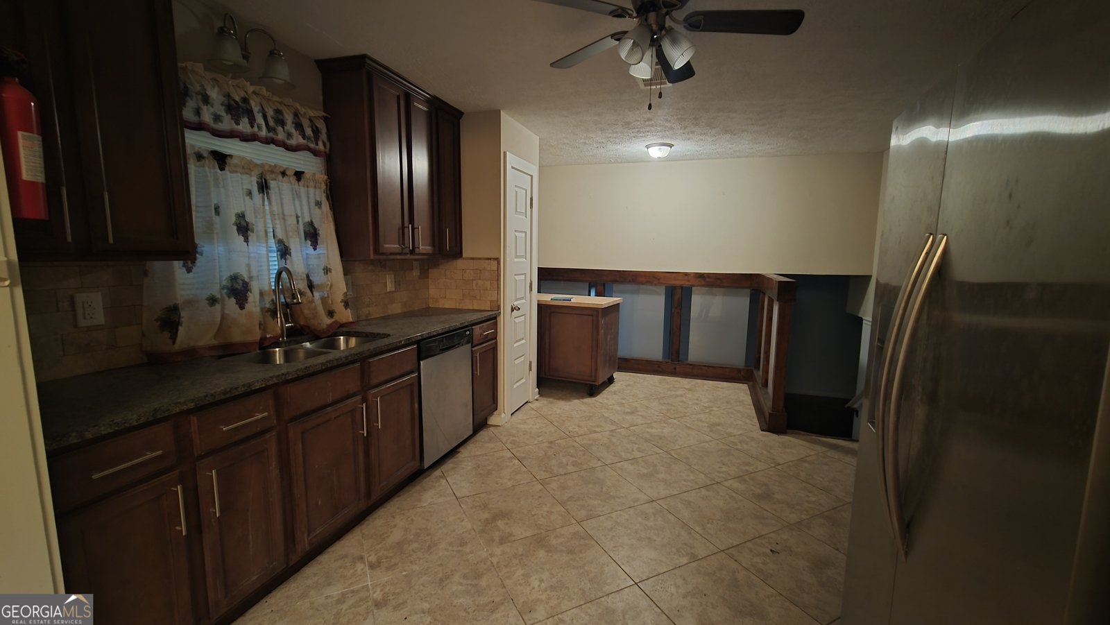 5251 Greenpoint Drive Stone Mountain - Photo 18