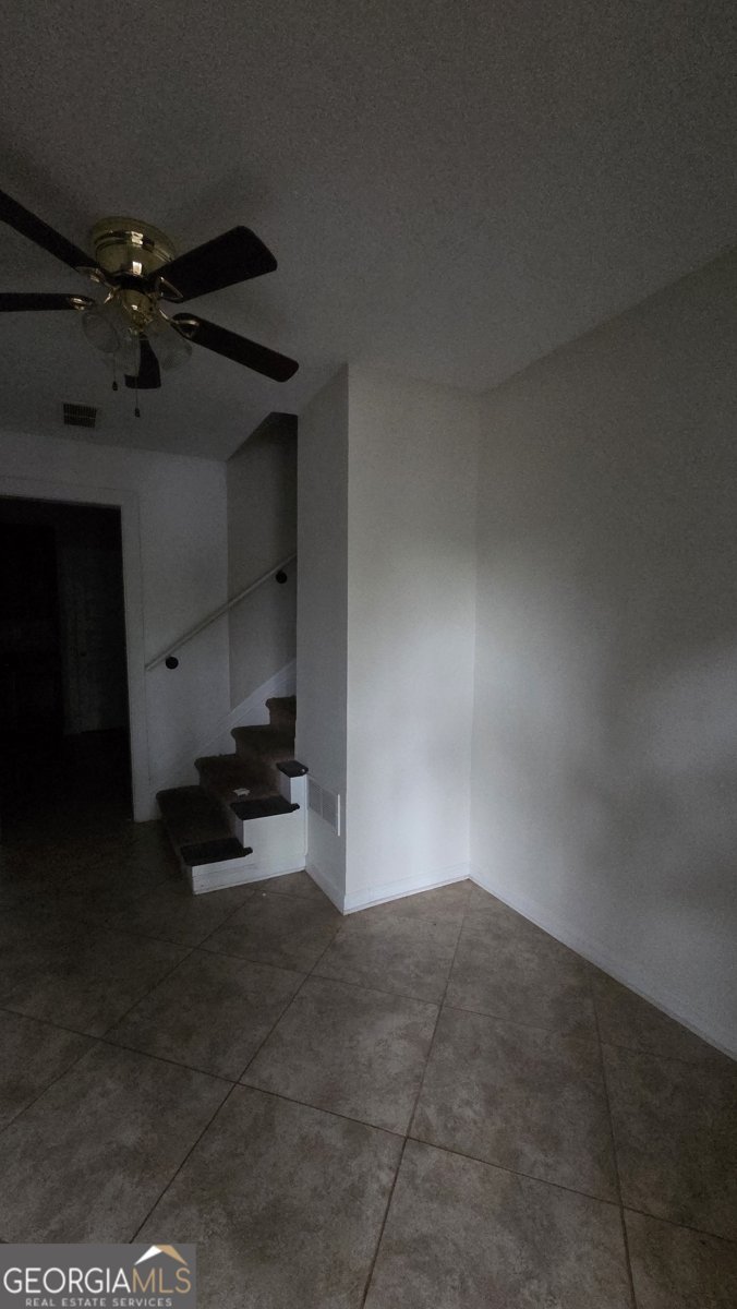 5251 Greenpoint Drive Stone Mountain - Photo 9