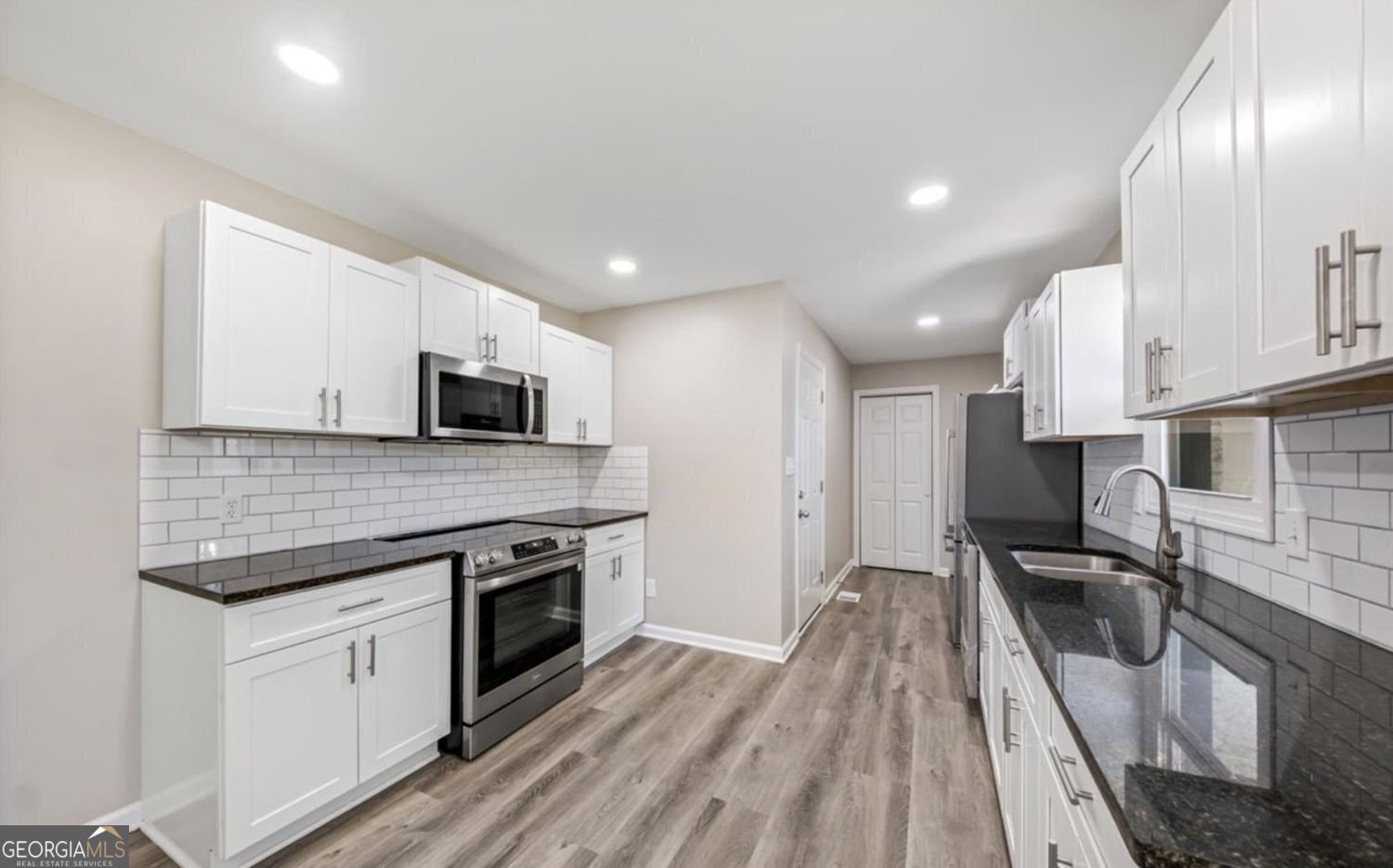 1593 Westminister Drive Macon - Photo 8