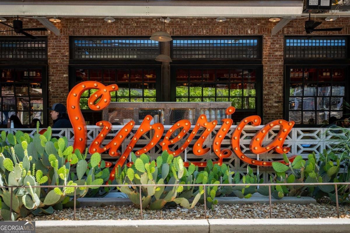 211 Wilbur Avenue Atlanta - Photo 9