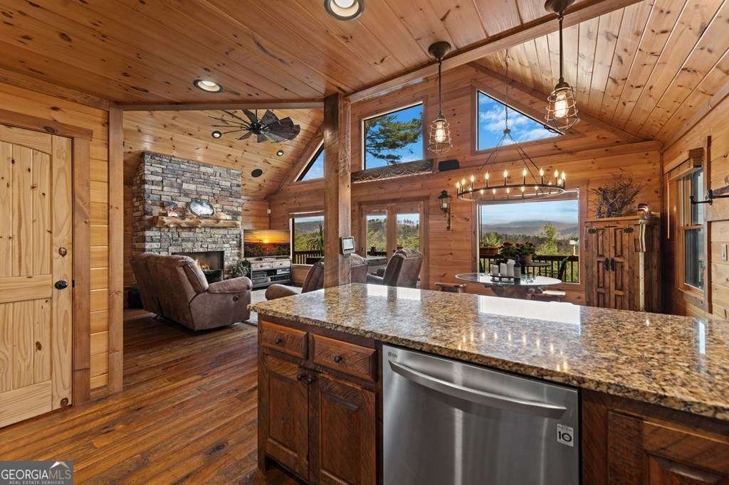 267 Oasis Drive Blue Ridge - Photo 16