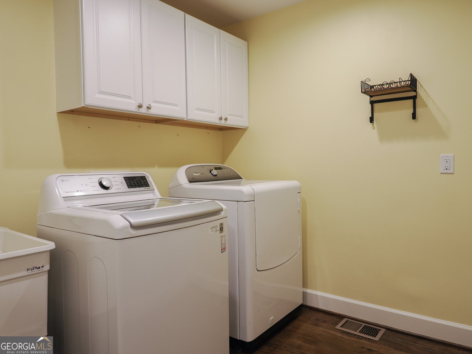 2990 Ascot Lane Roswell - Photo 14