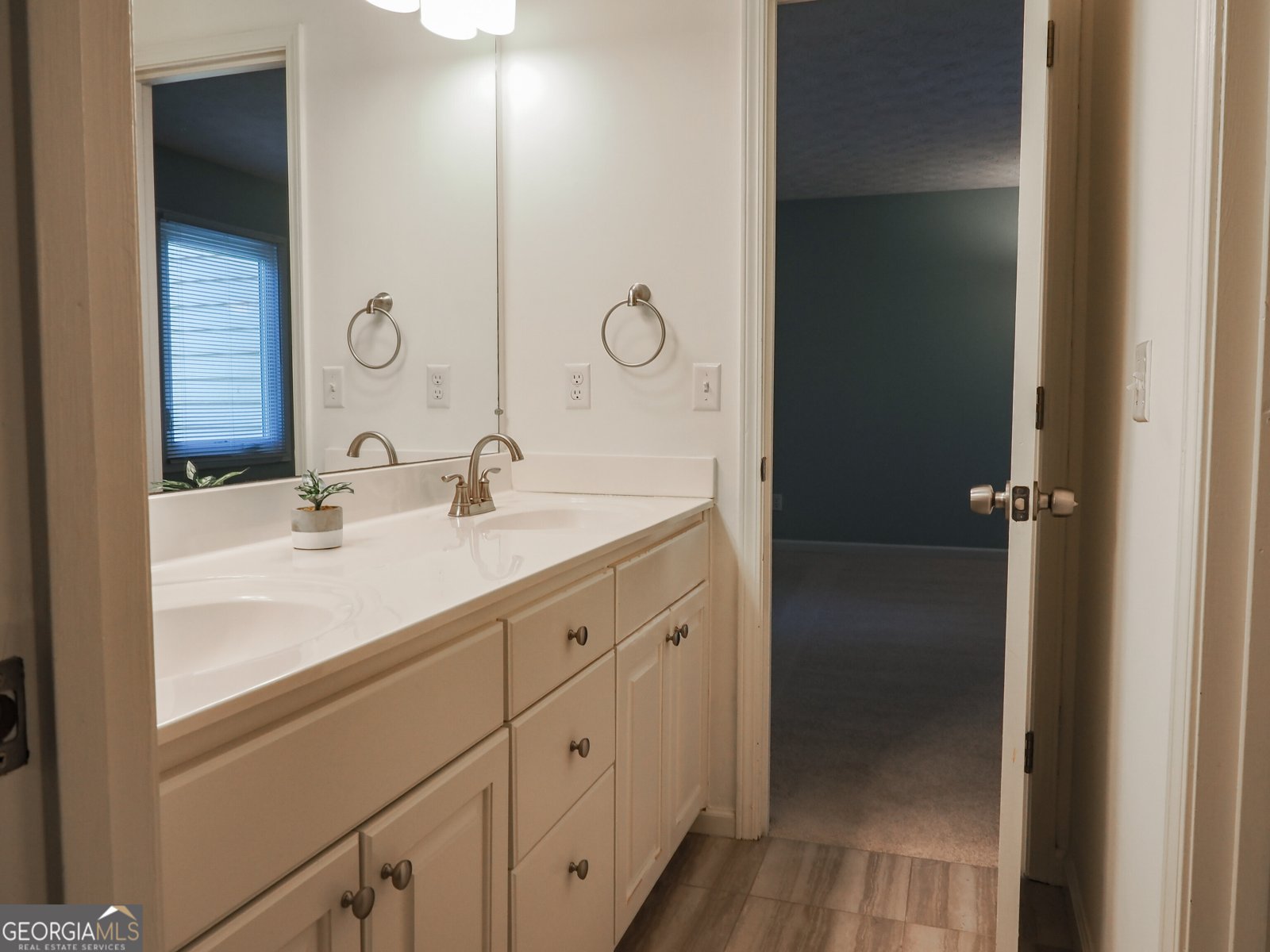 2990 Ascot Lane Roswell - Photo 32