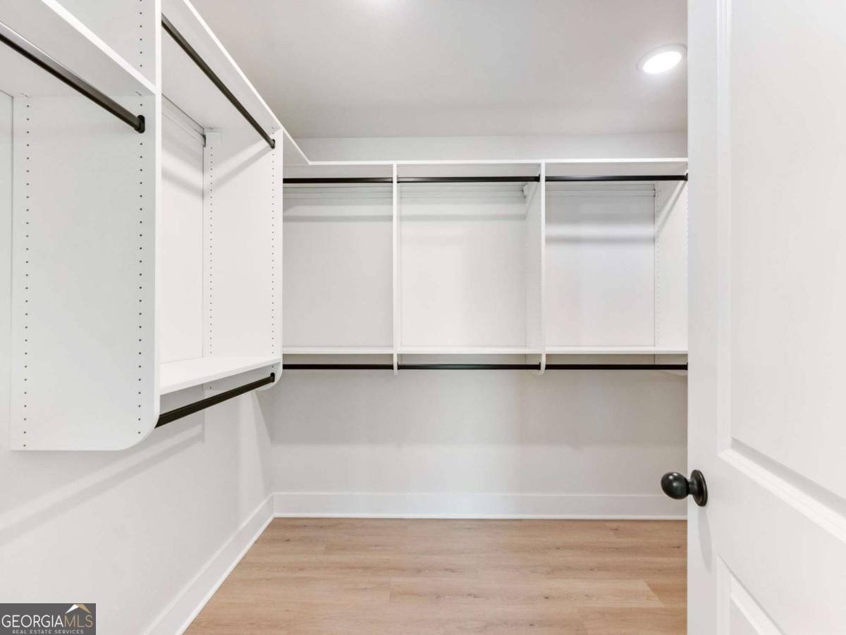 4447 Hosch Reserve Court Buford - Photo 35