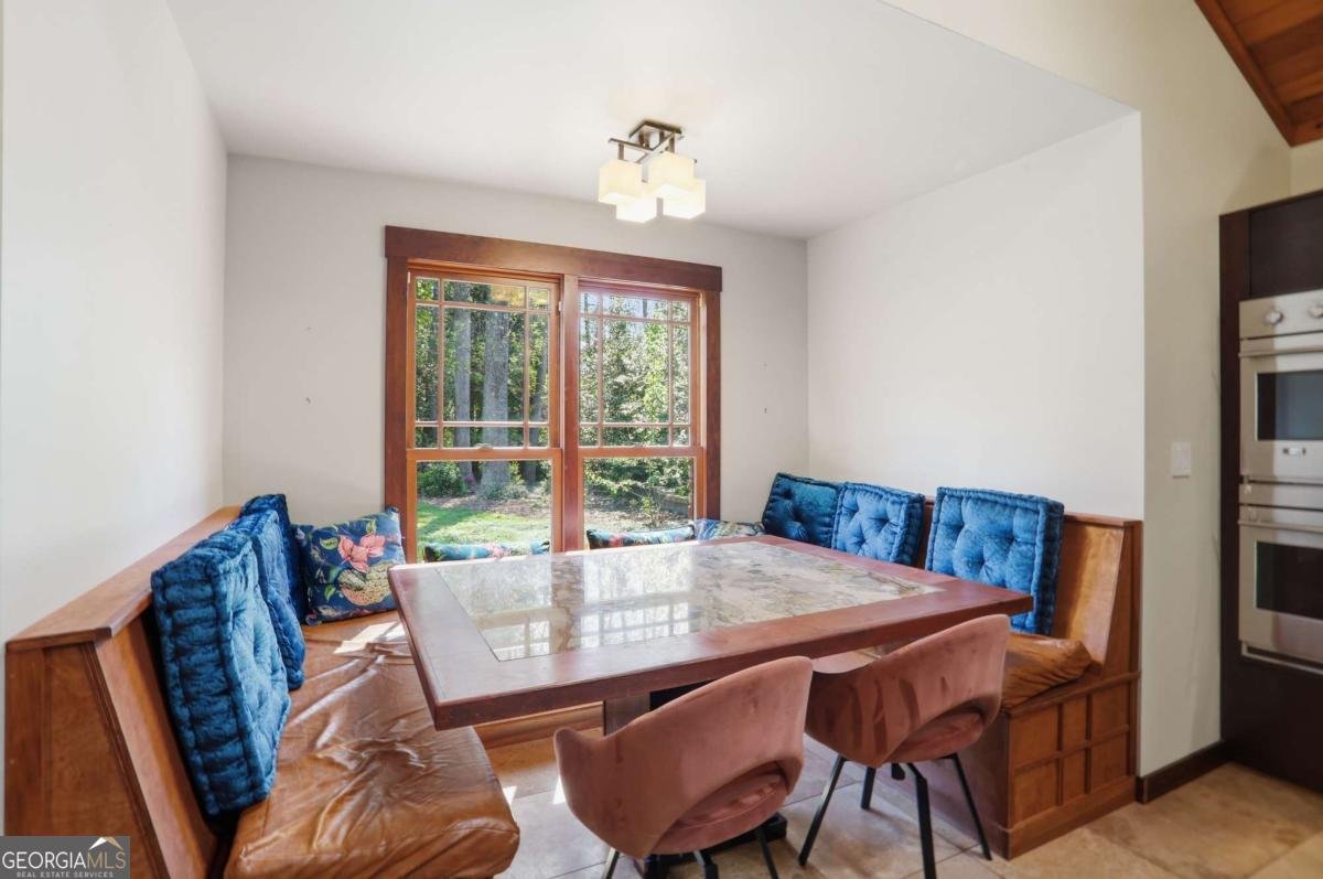 2881 Cravey Drive Atlanta - Photo 13