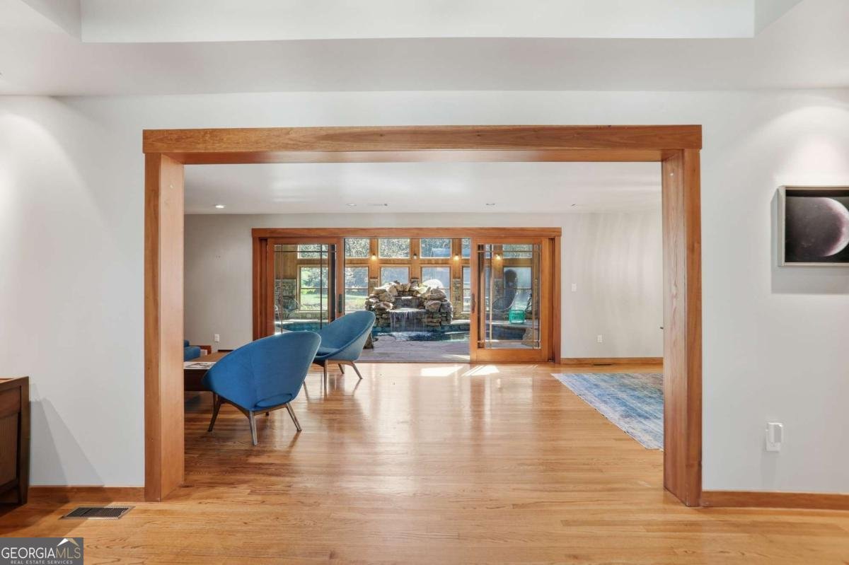 2881 Cravey Drive Atlanta - Photo 17