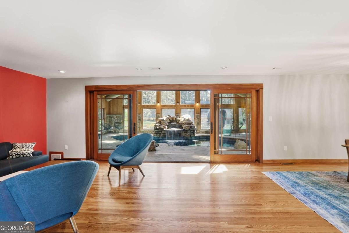 2881 Cravey Drive Atlanta - Photo 18