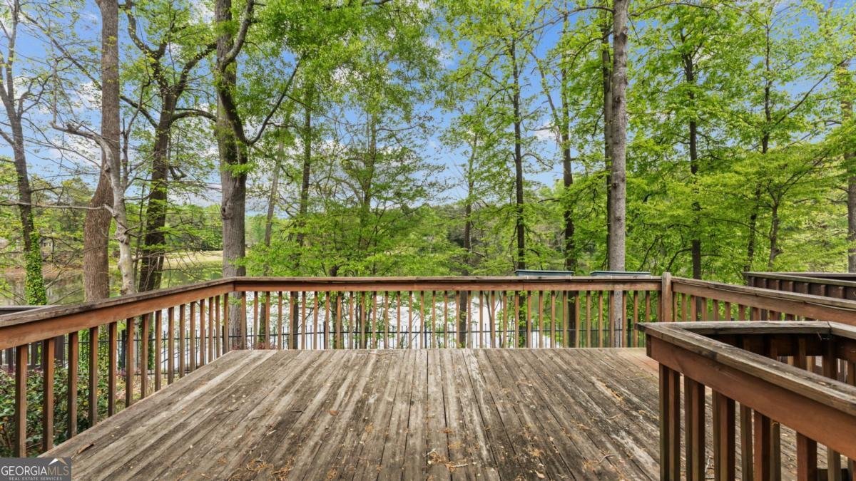 2387 Northlake Court Atlanta - Photo 19