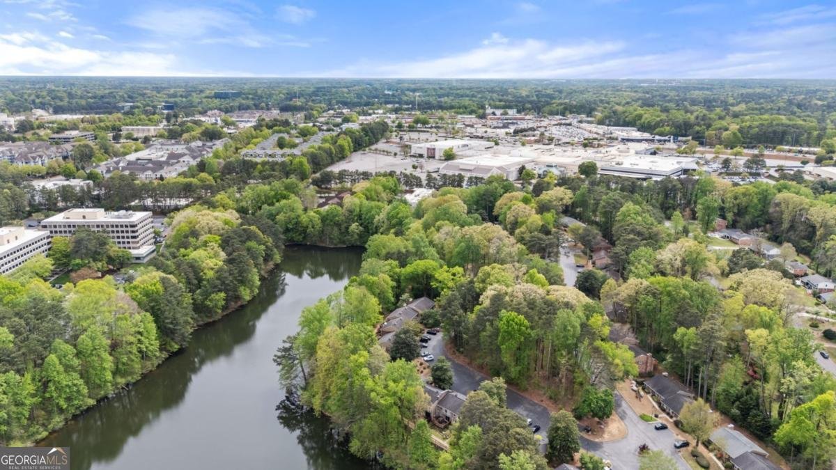 2387 Northlake Court Atlanta - Photo 25