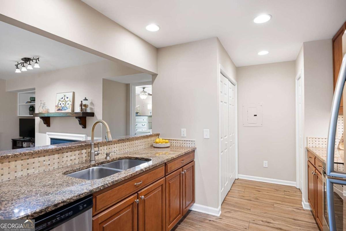 832 Cannon Run Marietta - Photo 9