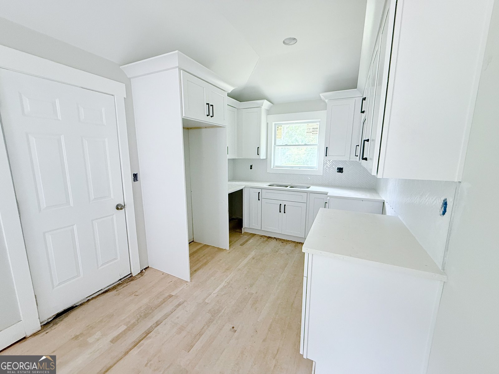 2453 Ivydale Drive Atlanta - Photo 2