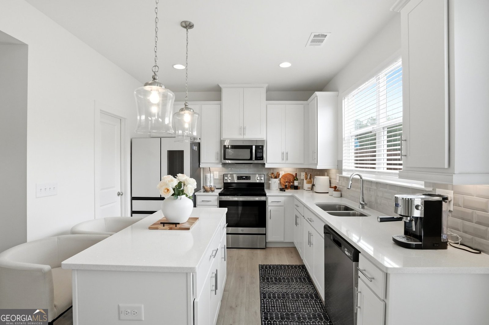 7757 Medieval Street Fairburn - Photo 10