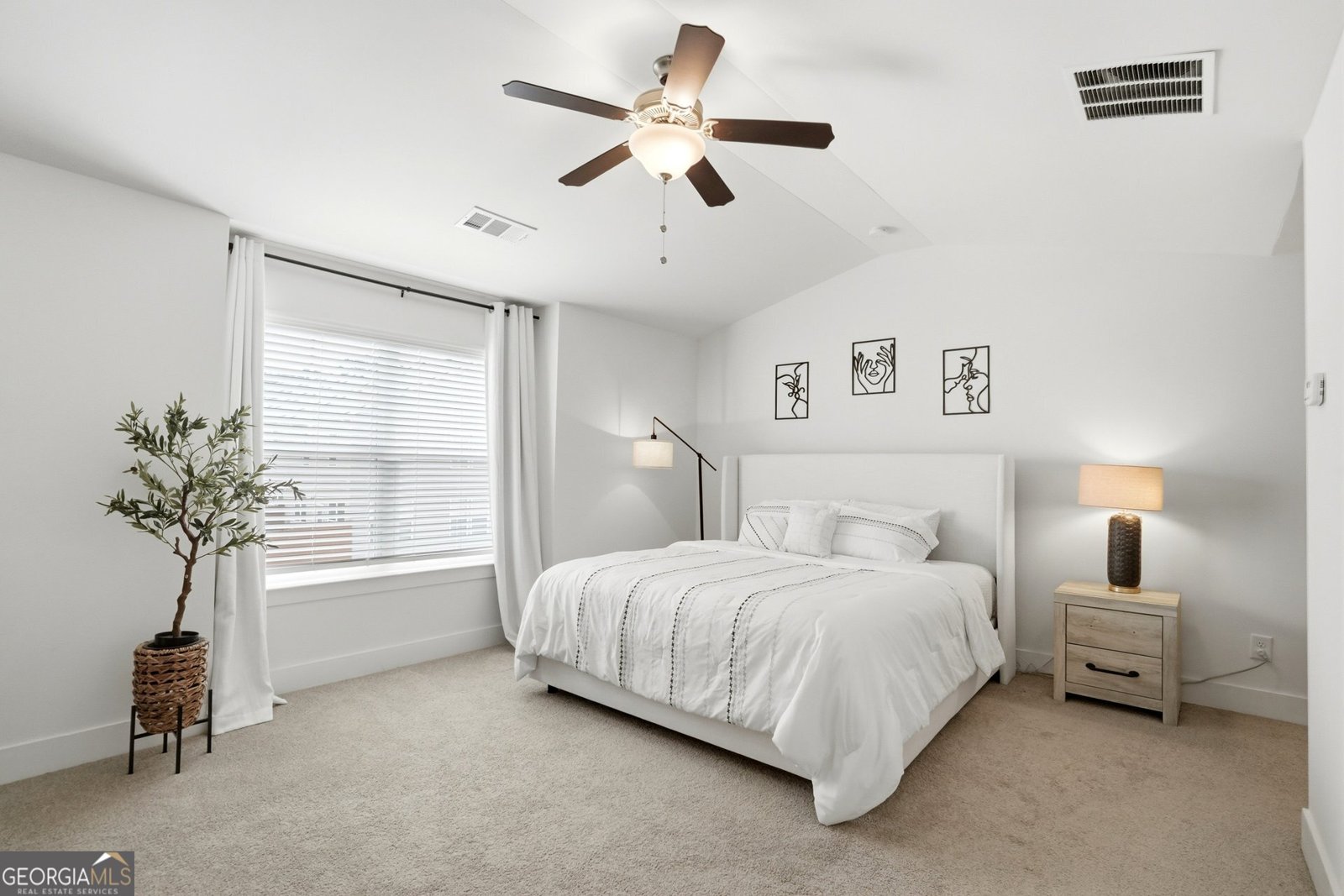 7757 Medieval Street Fairburn - Photo 16