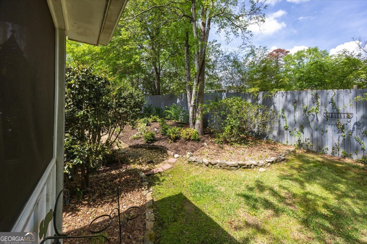 166 Brookstone Way Macon - Photo 11