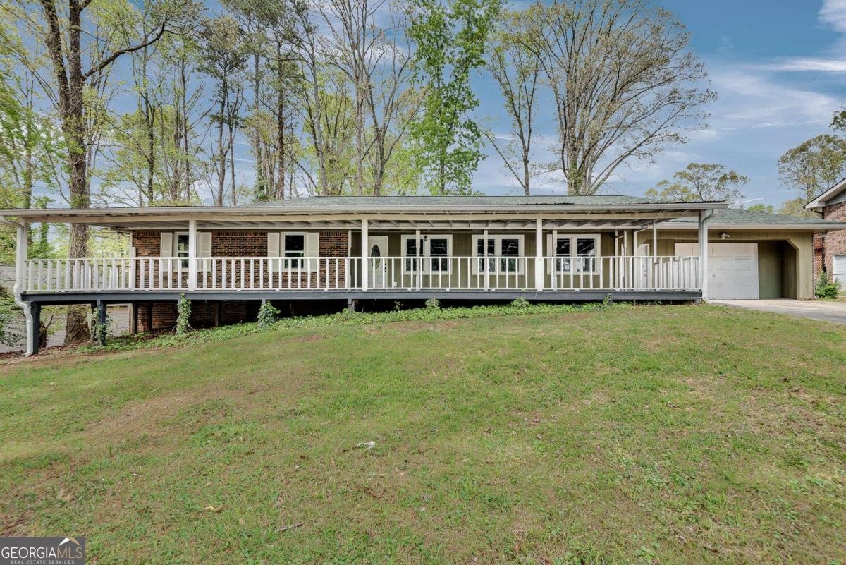 4153 Indian Manor Drive Stone Mountain - Photo 1