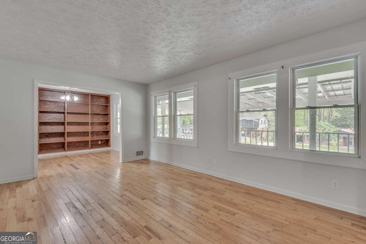 4153 Indian Manor Drive Stone Mountain - Photo 10