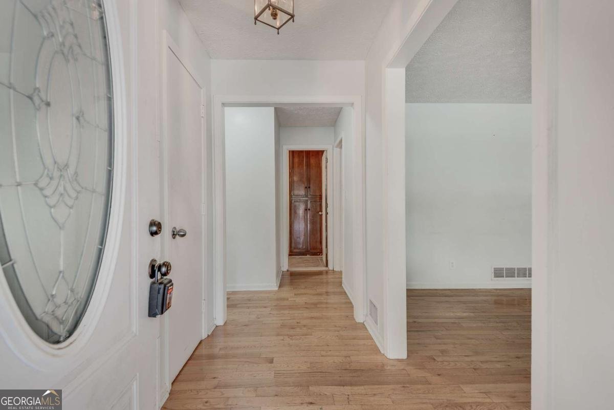 4153 Indian Manor Drive Stone Mountain - Photo 7