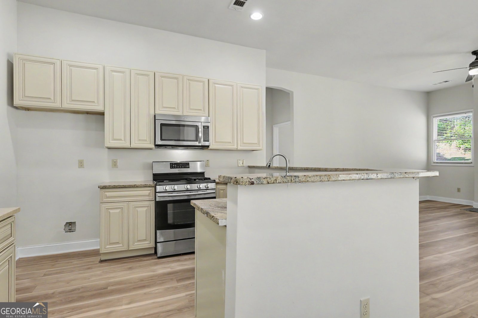 131 Johns Creek Lane Stockbridge - Photo 6