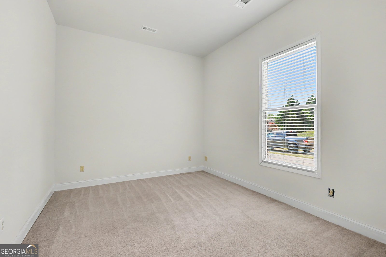 131 Johns Creek Lane Stockbridge - Photo 9