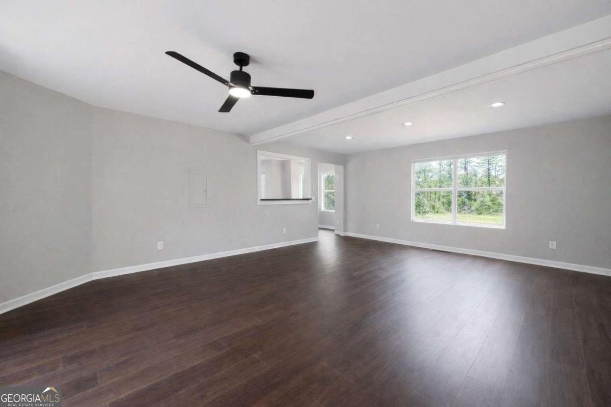 5356 Biffle Road Stone Mountain - Photo 6