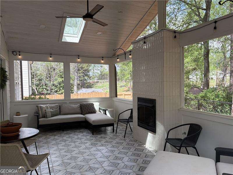 243 Gwinnett Street Buford - Photo 11