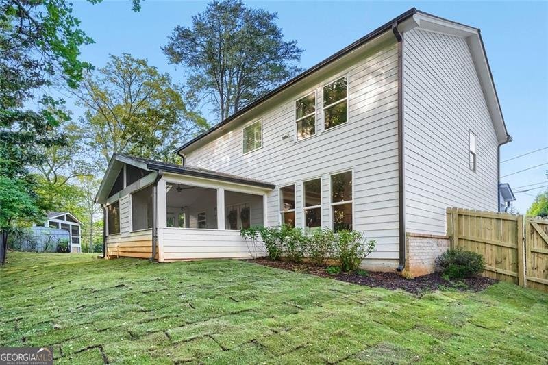 243 Gwinnett Street Buford - Photo 26