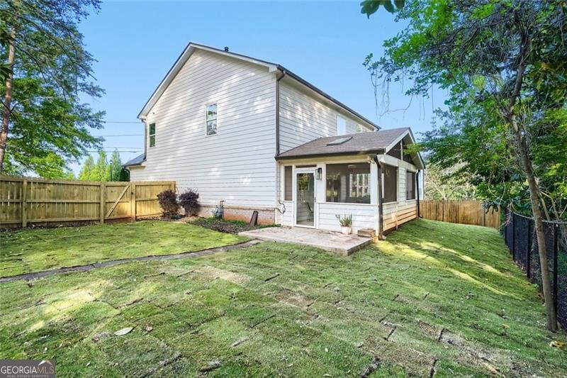 243 Gwinnett Street Buford - Photo 27