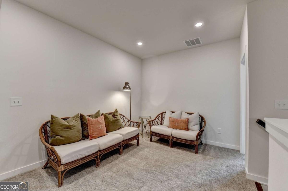 8125 Long Slope Drive Gainesville - Photo 40