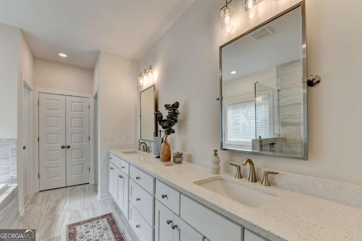 8125 Long Slope Drive Gainesville - Photo 48