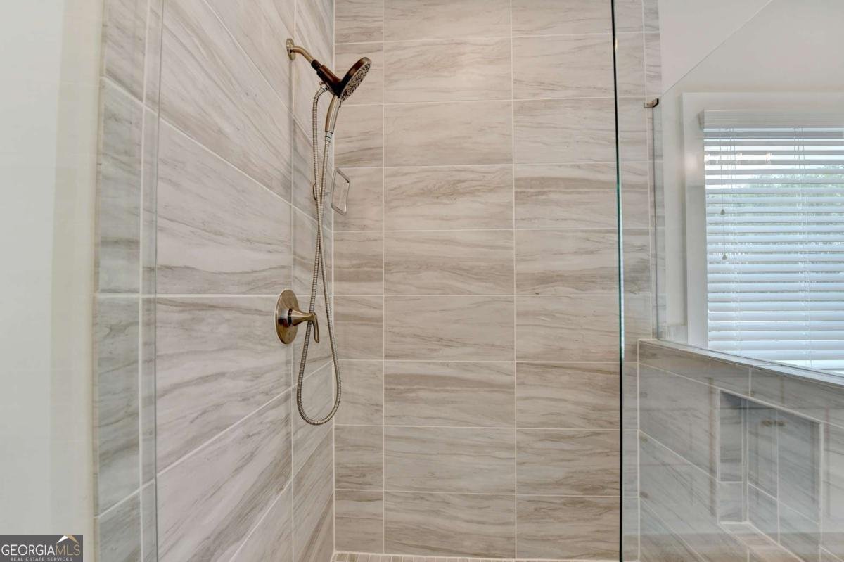 8125 Long Slope Drive Gainesville - Photo 51