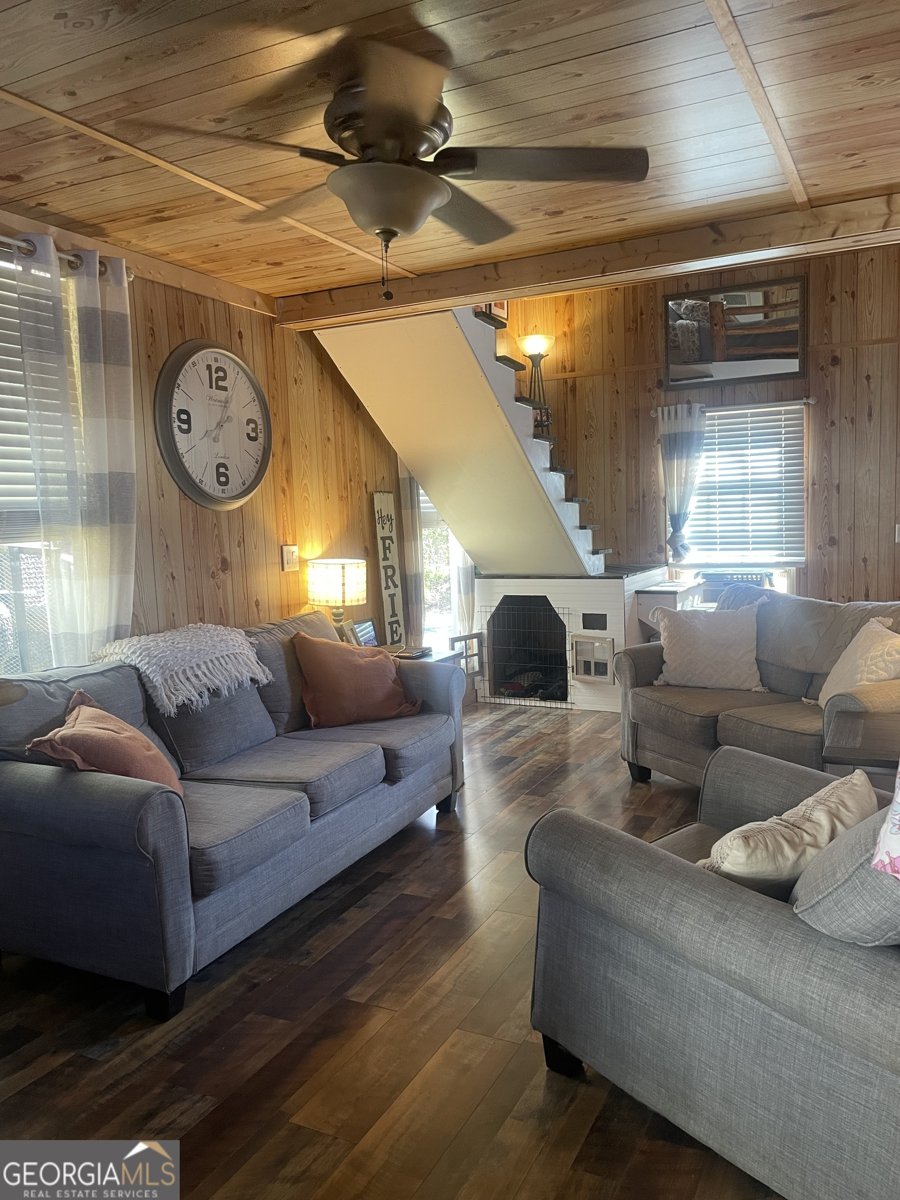 8 Cindy Parkway Cleveland - Photo 23