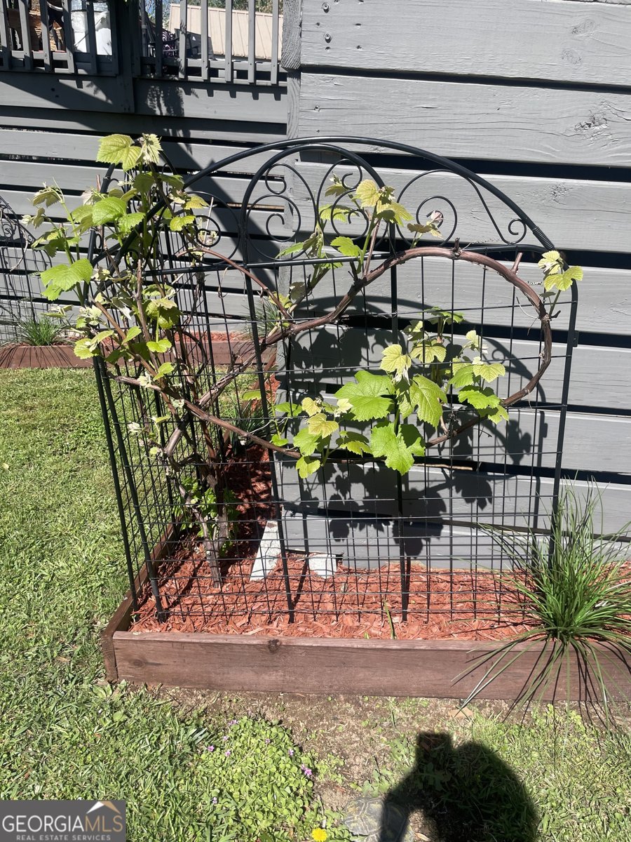 8 Cindy Parkway Cleveland - Photo 36