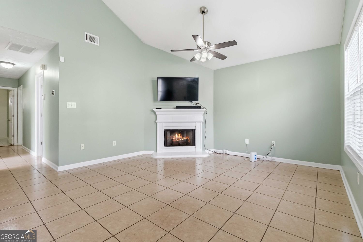 1852 Patterson Park Drive Lawrenceville - Photo 6